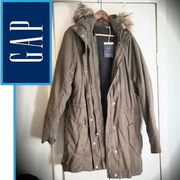 GAP Jackets & Blazers - NWT Gap Anorak Jacket Olive Green Faux Fur Hood